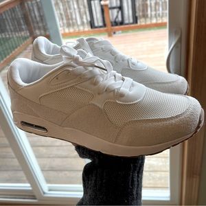 Pink lily women’s sneakers size 9
